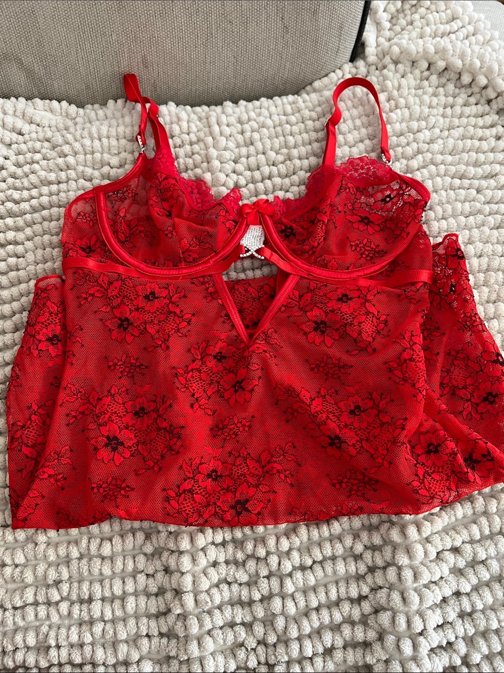 SHEIN Red Floral Lace Babydoll Chemise